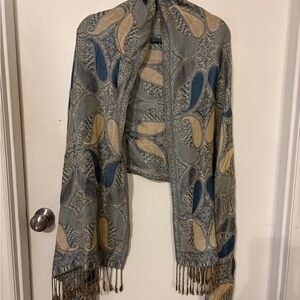 Paisley Patterned Shawl with Fringe